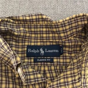 Shirt sleeve button down plaid shirt